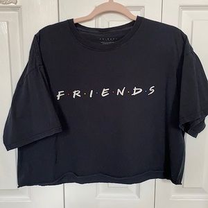 Friends crop top